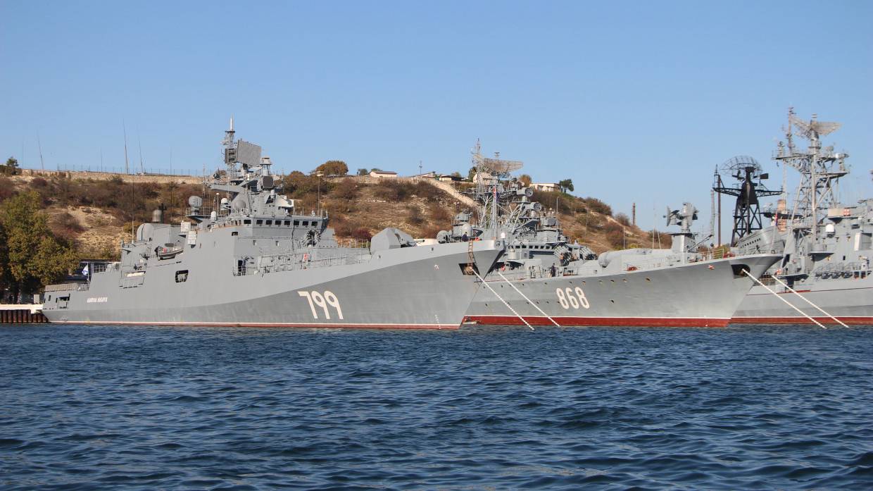 Business Insider: Россия надежно защитила Черное море от посягательств кораблей НАТО Армия