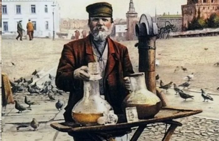 Торговец квасом предлагал каждому отведать, и только потом купить квас. / Фото: i.yapx.cc