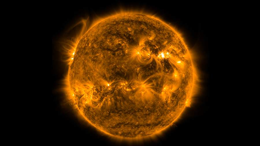 Ученый назвал последствия от погружения Земли в солнечную плазму