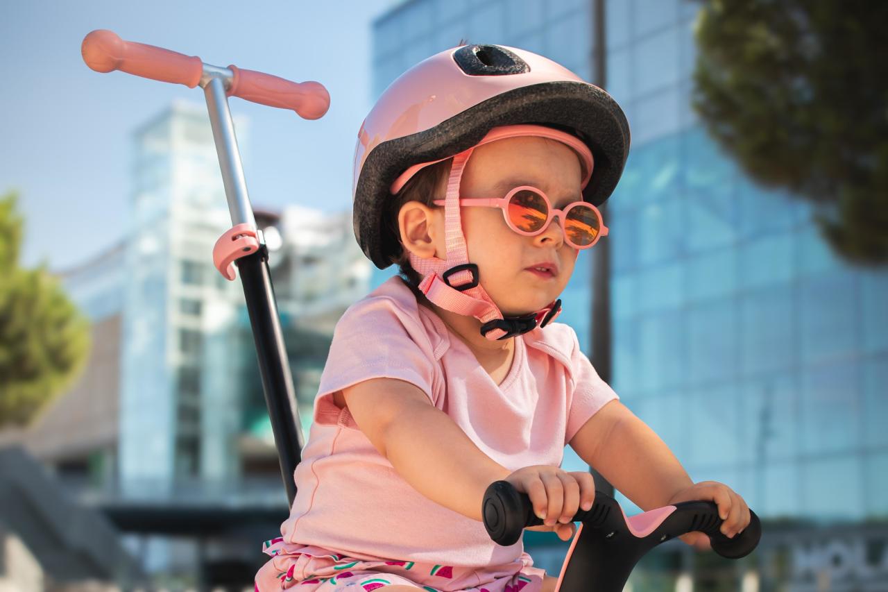 Где купить детский самокат: 30 лучших моделей (двухколесные и трехколесные) ребенка, самоката, самокат, ножной, Самокат, диаметром, тормоз, колесами, розовая, 100 кгРост, Расцветки, регулирующийся, 50 кгРост, наклонный, регулируется, Тормоз, расцветки, парковки, поворотный, колес