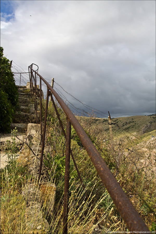 Заброшенная 19-я орудийная батарея Заброшенная 19-я орудийная батарея история