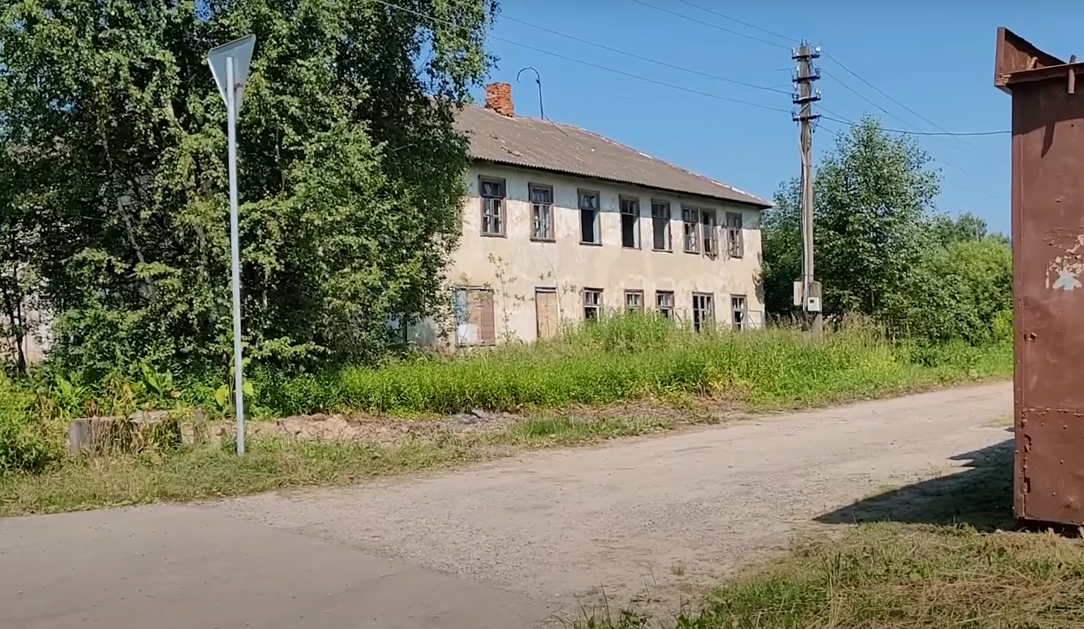 Край затопленных угольных шахт:  город-призрак Глубоковский