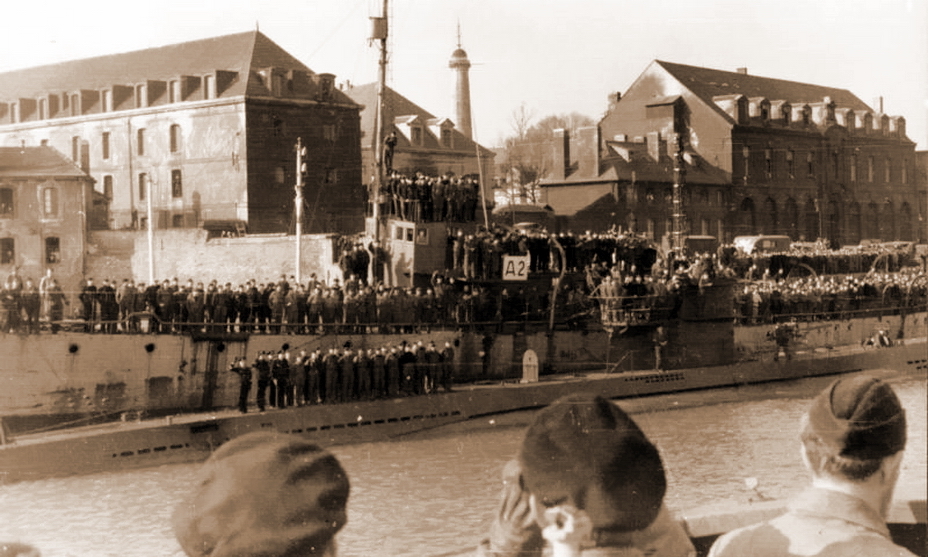 U 123 вернулась после «Паукеншлага» во Францию. Фото сделано в Лориане 9 февраля 1942 года (https://en.wikipedia.org) - Китобои против стальной акулы | Военно-исторический портал Warspot.ru