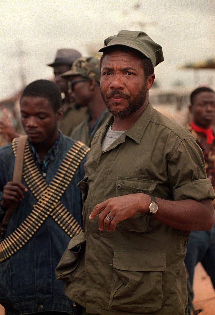 Чарльз Тейлор: полевой командир, президент, международный преступник история