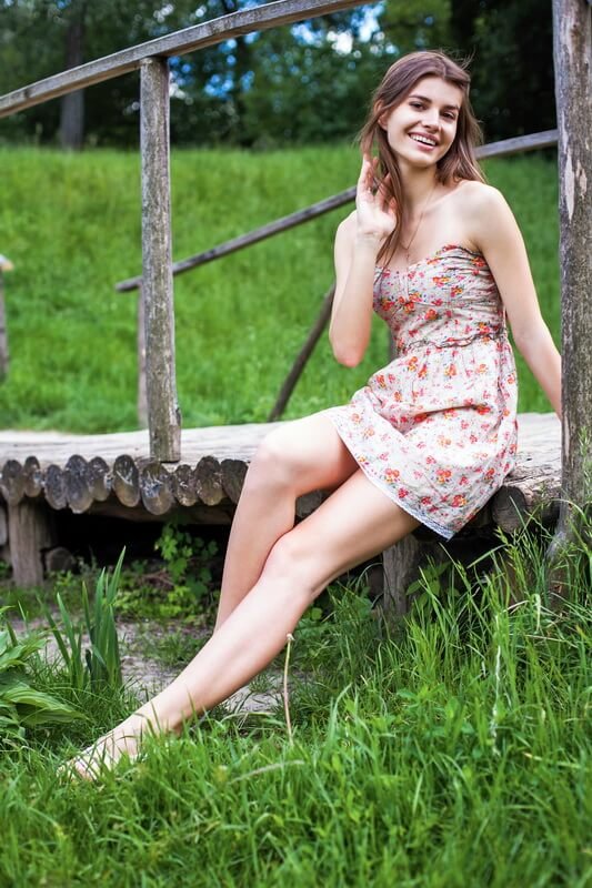 Счастливые и веселые девушки для поднятия настроения на весь день Счастливые и веселые девушки для поднятия настроения на весь день