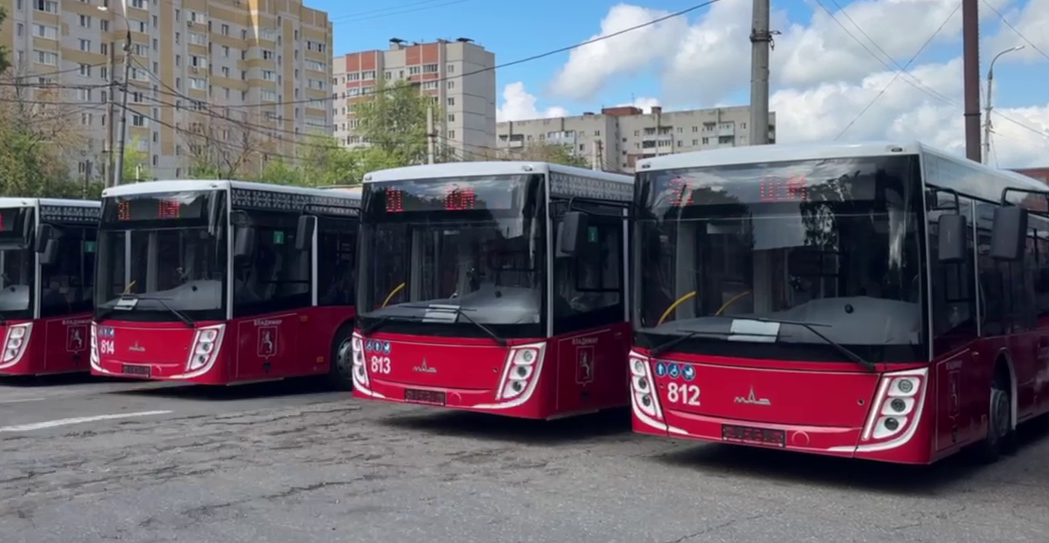 Во Владимир привезли 20 новых автобусов с валидаторами
