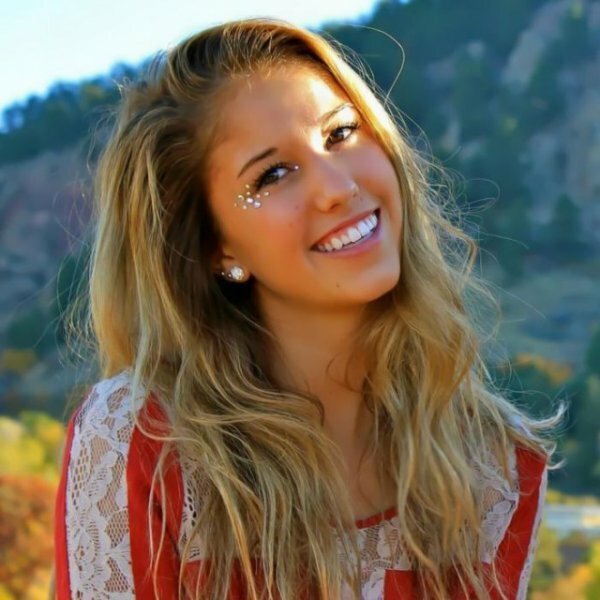 Невинная красота Невинная красота