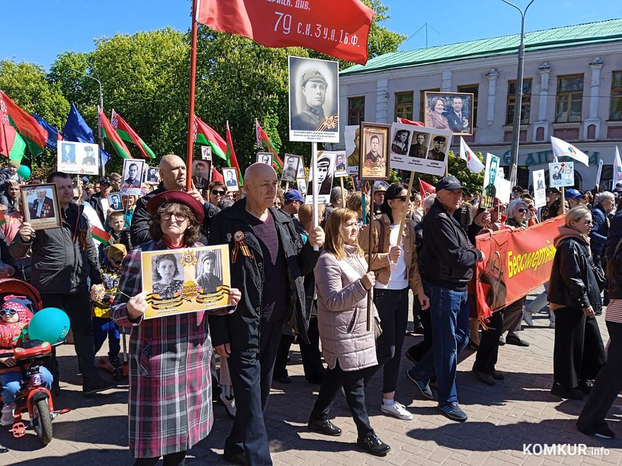 В Белоруссии слегка ослабло административное давление на «Бессмертный полк» и Георгиевскую ленту геополитика