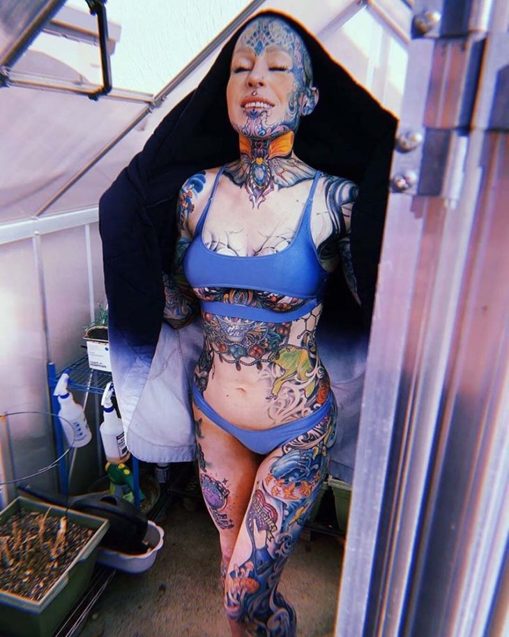 Schoolgirl grannies tattoo piercing