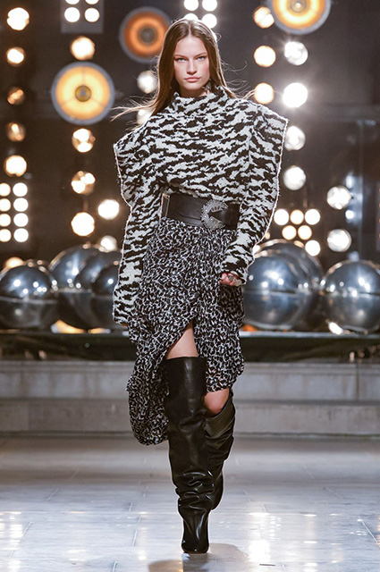 Неделя моды в Париже: Джиджи Хадид и Кайя Гербер на показе Isabel Marant осень-зима 2019/2020 Неделя моды в Париже: Джиджи Хадид и Кайя Гербер на показе Isabel Marant осень-зима 2019/2020 новости моды