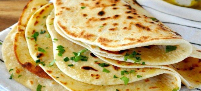 Как приготовить сырные лепешки