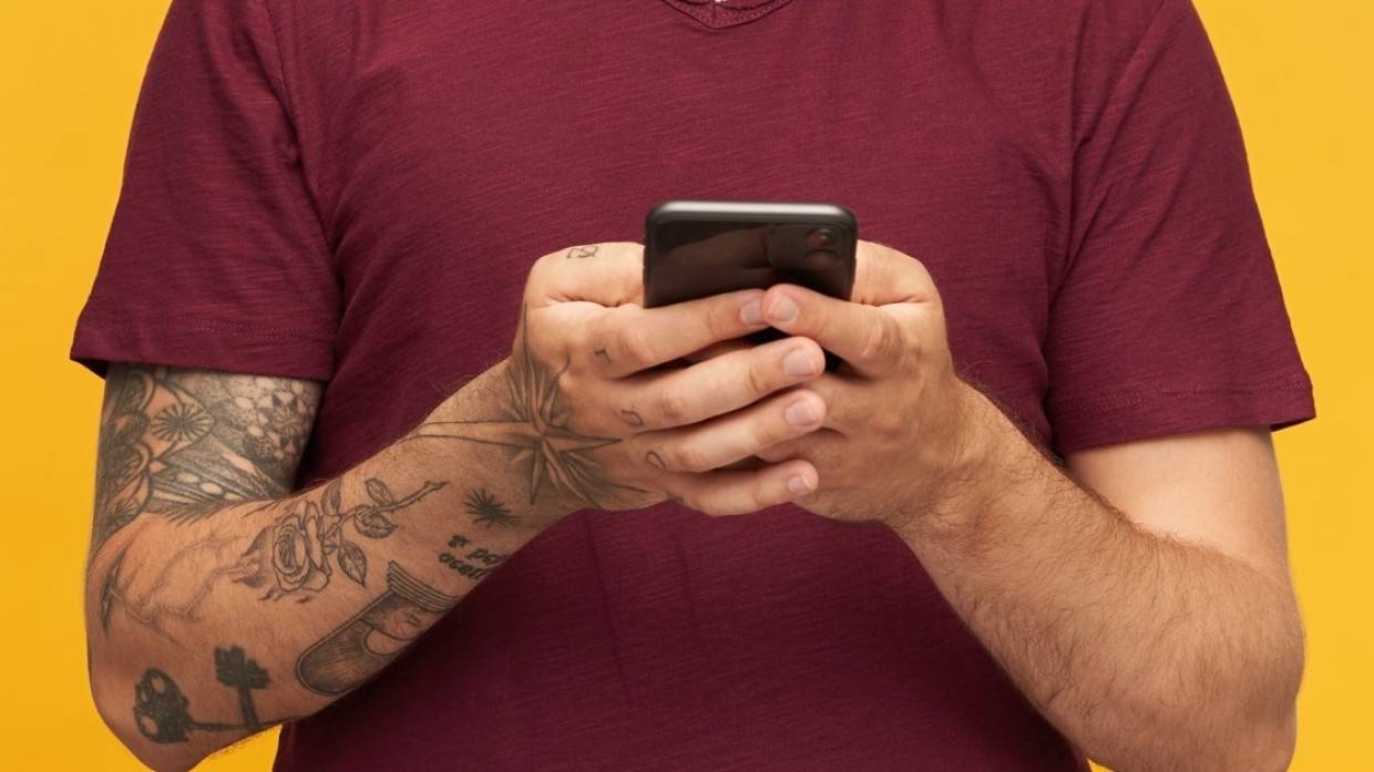 IT-эксперт Дворянский посоветовал «не светить» номером телефона в интернете