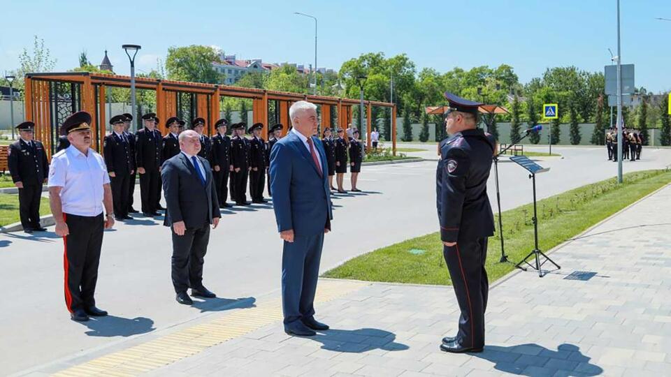Колокольцев открыл центр оказания госуслуг МВД в Севастополе