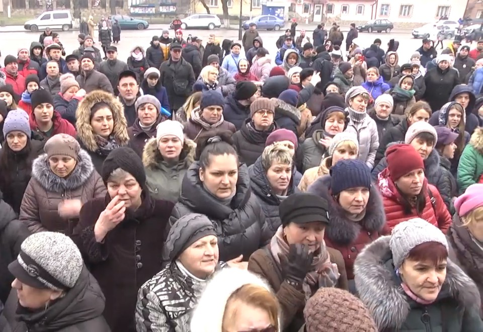 «КоронаМайдан»: украинцы выступили против приезда эвакуированных из Уханя