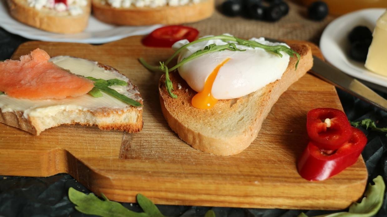 Диетолог Гинзбург посоветовал завтракать яйцами во избежание стресса Диетолог Гинзбург посоветовал завтракать яйцами во избежание стресса Общество