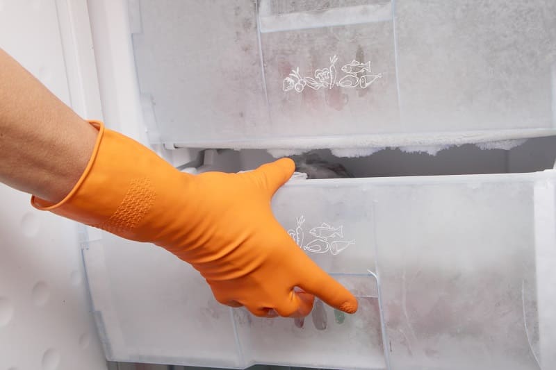 Если в холодильнике намерзает лед в морозилке. 4 способа решения проблемы быт,лайфхак,полезные советы