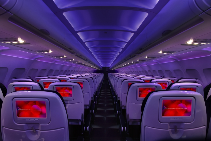 салон самолета авиакомпании Virgin America 