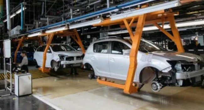 АвтоВАЗ выпустит две новые модели Lada, включая кроссовер Автоновинки