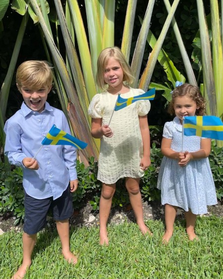 Принцесса Швеции Мадлен с мужем и детьми приехала на родину из США впервые за два года Монархи,Новости монархов