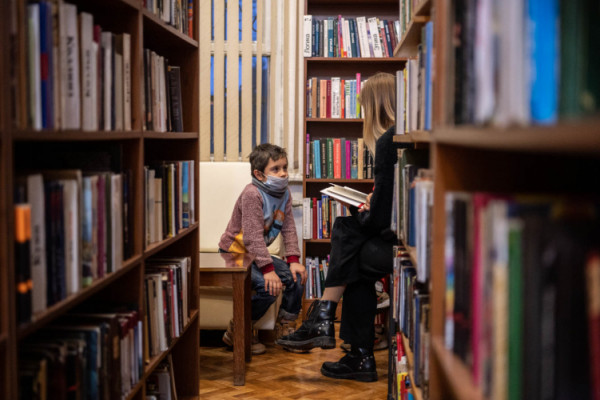 В Севастополе стартовала акция «Дарите книги с любовью»