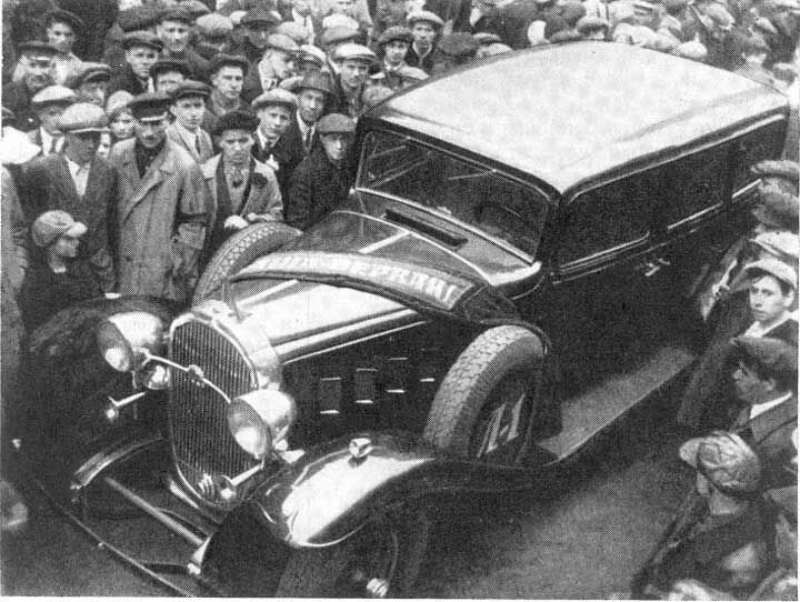 Л-1: как в СССР вместо трактора построили первый лимузин выпуск, серии, ни один, лимузинов, Buick, автомобилей, в том, весьма, первых, советских, построить, очень, времени, предприятия, внешне, отправились, 32−90, Сталина, завода, на то