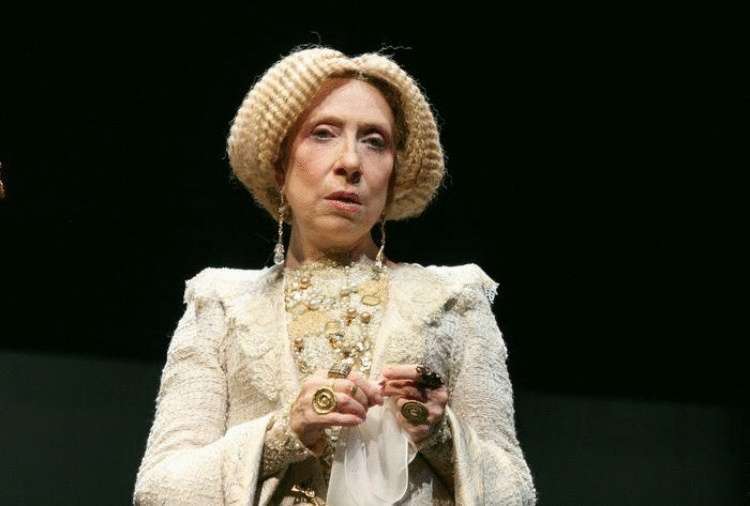 «Ты у меня красавица». Как роль Бабы-яги перевернула жизнь Инны Чуриковой и подарила любовь всей жизни актрисы