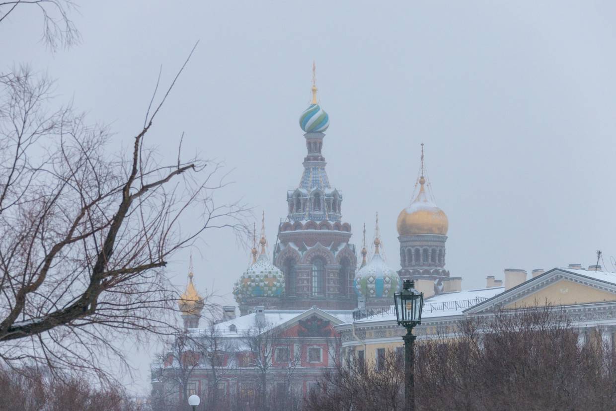 Февраль спб. Питер в феврале. Февральский Санкт Петербург. Облака Санкт-Петербурга зимой. Петербург культурная столица.