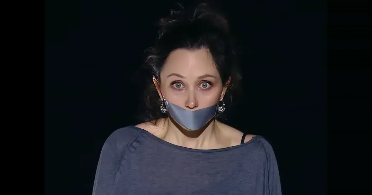 ​​"До сих пор не принят закон". Фигуристка Елизавета Туктамышева выступила с номером на тему домашнего насилия в России