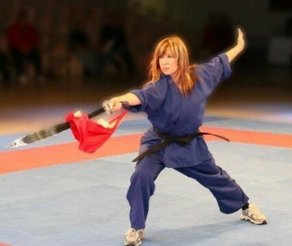 Синтия Ротрок: не только красавица, а настояший боец Синтия Ротрок: не только красавица, а настояший боец