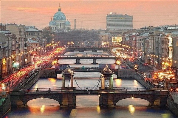 Санкт-Петербург - окно в иное измерение призрак, посещает, место, после, города, время, является, самом, Говорят, гласит, город, легенд, смерти, самых, памятник, ротонды, может, нередко, который, именно