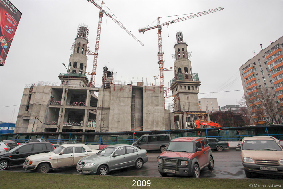 Москва-2009 vs. Москва-2019 Новый, Сейчас, Фотографии, Тверская, парковка, Арбат2009, бульвар, Тверской, Арбат2019, Достоевкий, Есенин, Тверском, Никитский, Дурова, ворота, Перекрёсток, мечеть, Соборная, строится, песня»