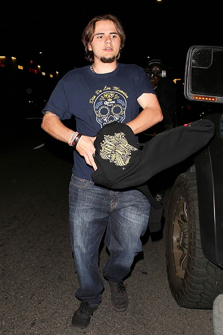 Ни тени вражды: Пэрис Джексон с мамой Дебби Роу на концерте Звезды,Новости о звездах