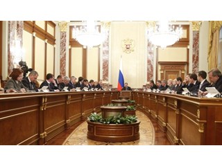 Кто мешает России достичь мирового уровня развития, товарищ Медведев?