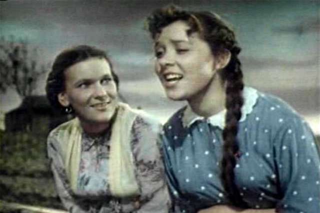 Светлана Карпинская в фильме «Поддубенские частушки», 1957 г. 
