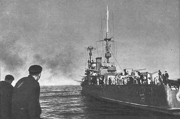 Боевые корабли. Крейсера. Красные «Светланы», которым не повезло Боевые корабли. Крейсера. Красные «Светланы», которым не повезло оружие