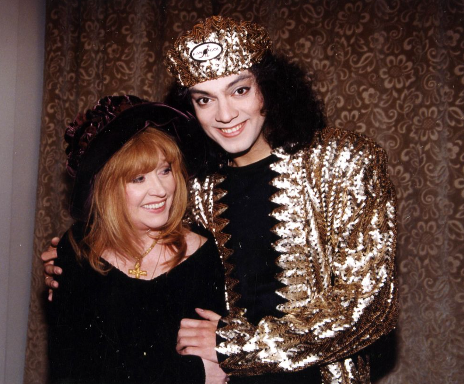 Признаются в любви и публикуют совместные фото: как бывший и нынешний мужья поздравили Аллу Пугачеву с днем рождения Признаются в любви и публикуют совместные фото: как бывший и нынешний мужья поздравили Аллу Пугачеву с днем рождения Пугачева, Галкин, Максим, певица, Киркоров, также, Киркорова, время, Пугачевой, Примадонне, замуж, поздравил, вышла, часть, артиста, когда, после, развода, жизни, последнее