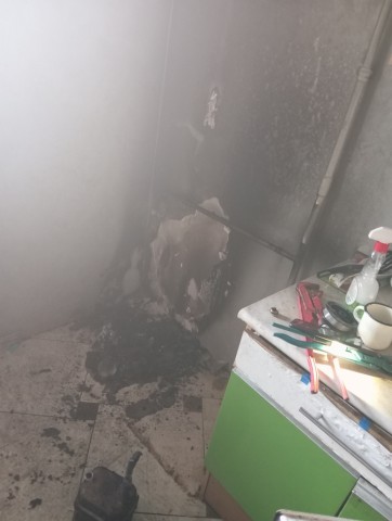 В Бобруйске при пожаре в своей квартире пенсионер отравился продуктами горения.
