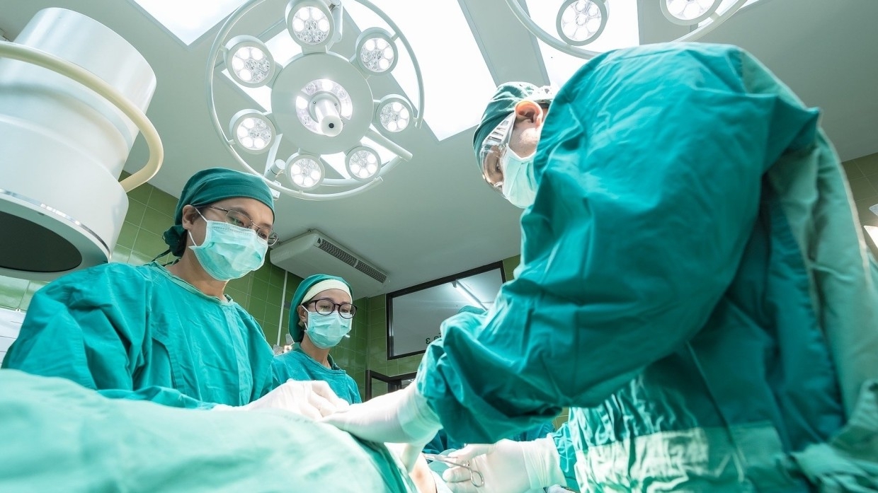 Московские врачи провели мастер-класс с «живой хирургией» в Саратове