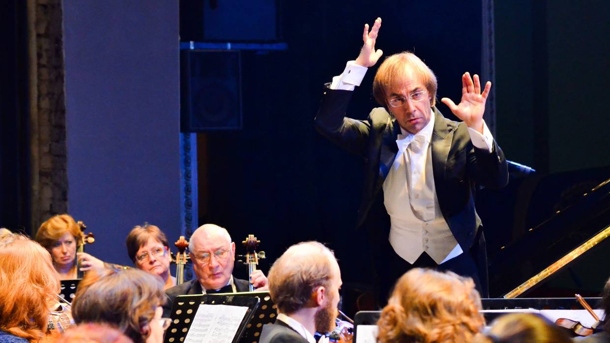 Наташа стала наша: ФАН собрал топ-10 звездных иностранцев с паспортом РФ Шоу-бизнес