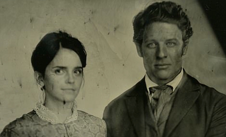 Эмма Уотсон, Сирша Ронан, Тимоти Шаламе и другие актеры на состаренных снимках к фильму "Маленькие женщины"