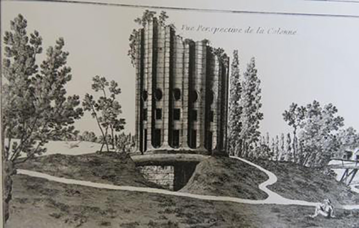 Многое приходится восстанавливать по старым гравюрам.