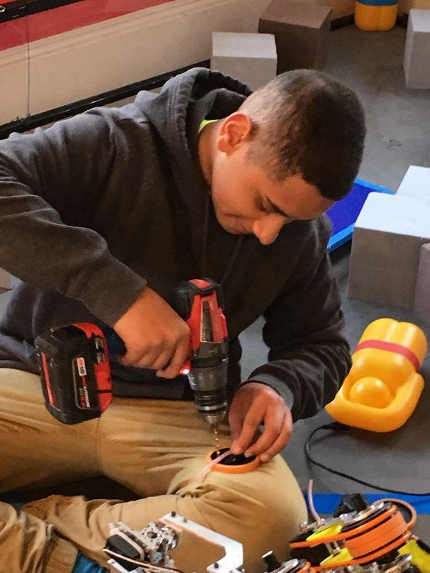 Смельчаки! Хотите знать , почему женщины живут дольше, чем мужчины? Смельчаки! Хотите знать , почему женщины живут дольше, чем мужчины? авто и мото,автоновости,автоюмор