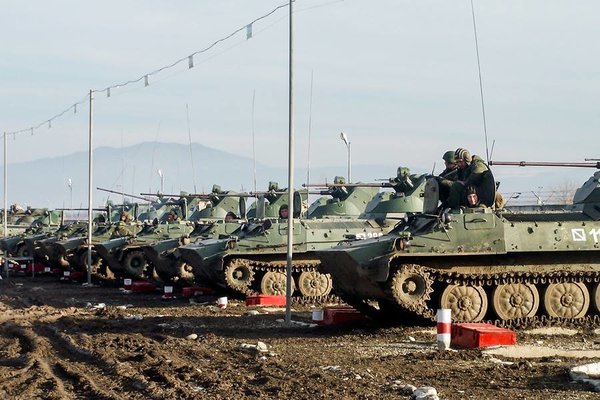 Внезапная проверка войск РФ сломала планы наступления Украины в Донбассе Внезапная проверка войск РФ сломала планы наступления Украины в Донбассе