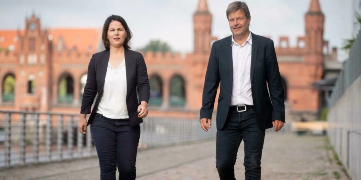 Italienerin Mutter College Fisten