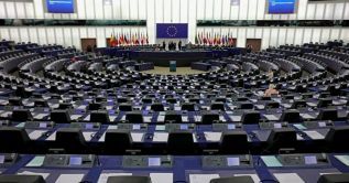 Европарламент считает Путина крупнейшим вызовом для ЕС
