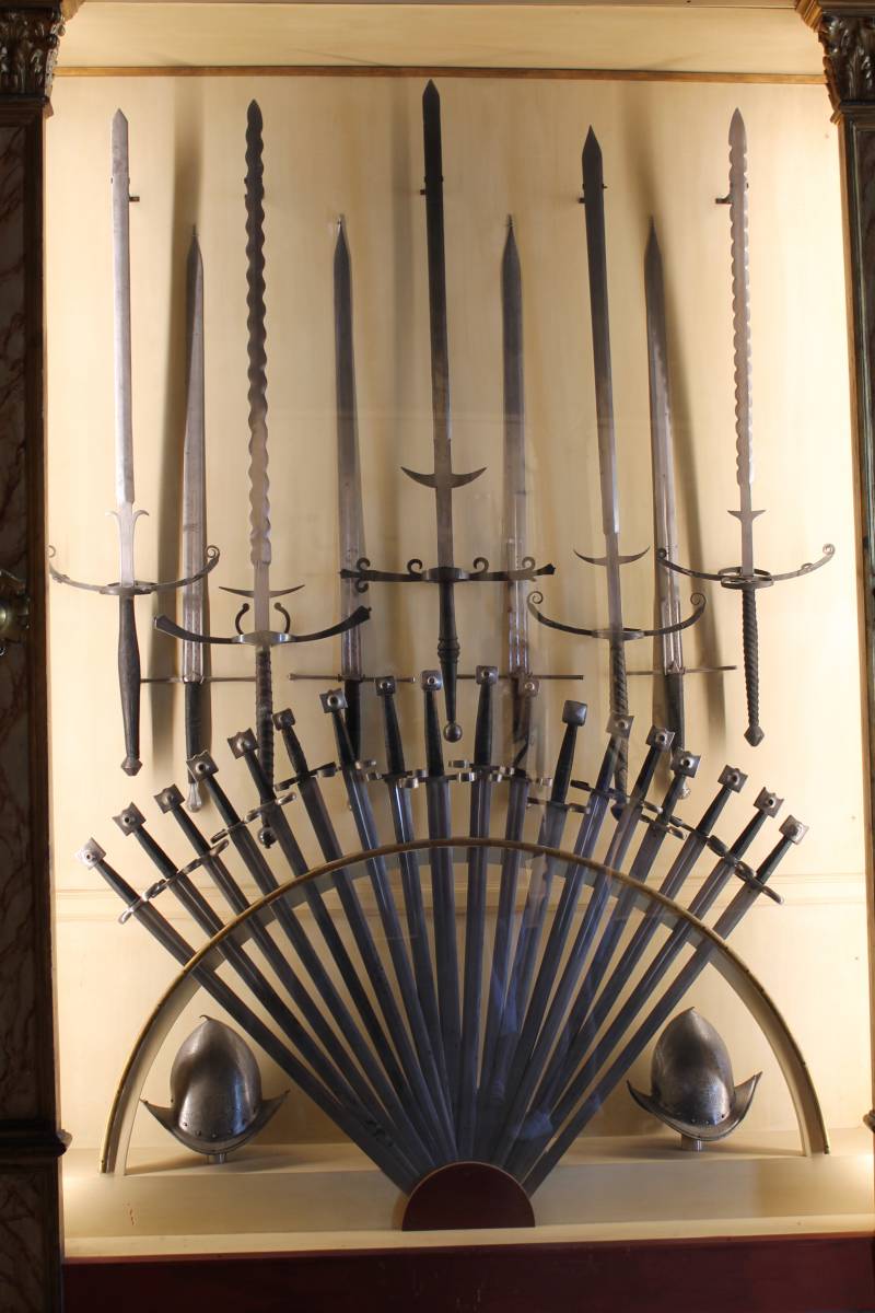 Оружейная палата Дворца дожей. Доспехи и оружие Оружейная палата Дворца дожей. Доспехи и оружие история