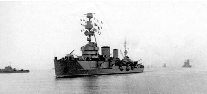 Боевые корабли. Крейсера. Красные «Светланы», которым не повезло Боевые корабли. Крейсера. Красные «Светланы», которым не повезло оружие