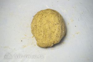 Ореховое песочное тесто: Перемешать тесто