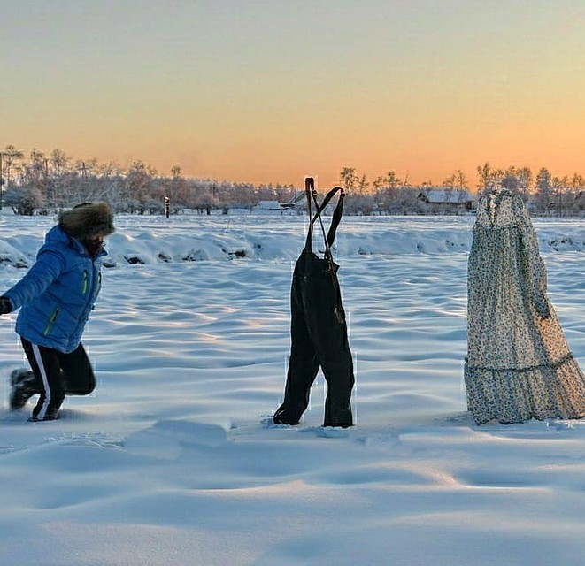 Учительница из Якутии показала, что такое настоящий мороз зима,интересное,мороз,север,Якутия