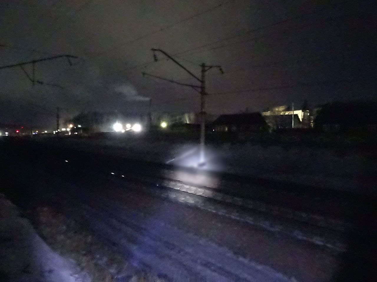 Грузовой поезд насмерть сбил старушку в Красноярском крае